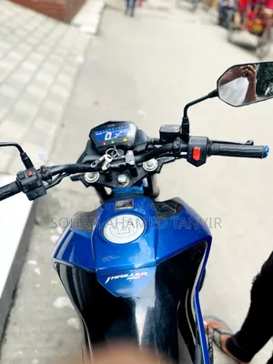 Hero Thriller 160R 2022 Blue