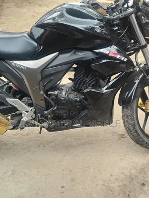 Suzuki Gixxer Monotone 2018 Black