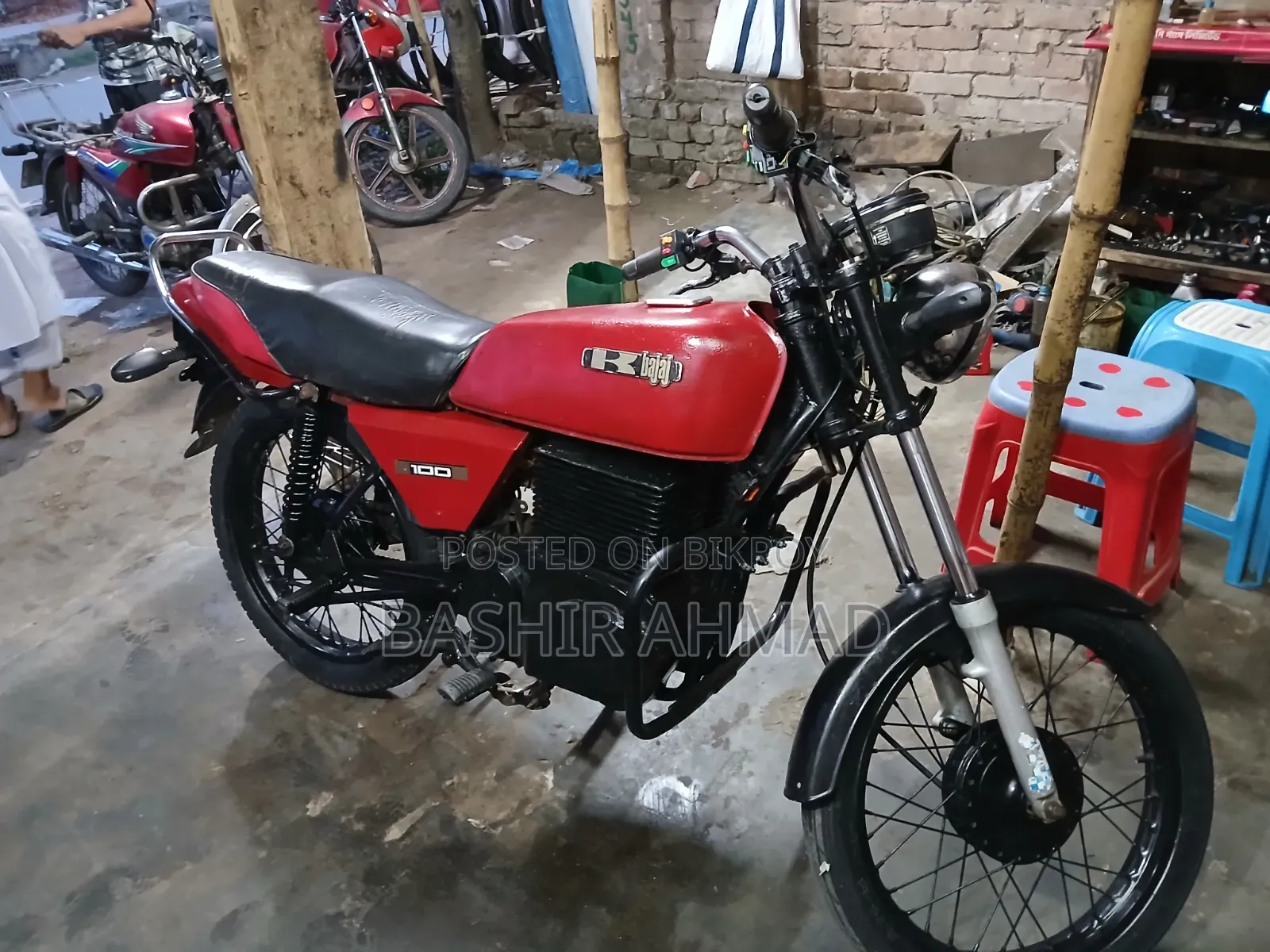 Bajaj Boxer 2018 Red
