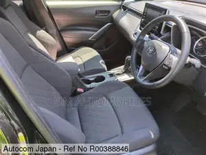 Toyota Corolla Cross 1.8 Hybrid FWD 2022 Black