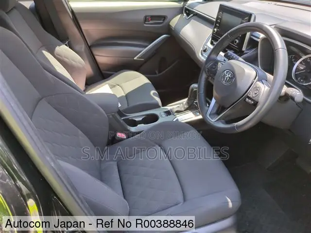 Toyota Corolla Cross 1.8 Hybrid FWD 2022 Black