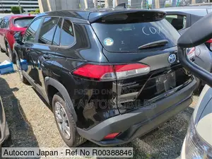 Toyota Corolla Cross 1.8 Hybrid FWD 2022 Black