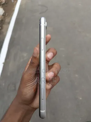 অ্যাপল আইফোন এক্সআর ৬৪ জিবি সাদা