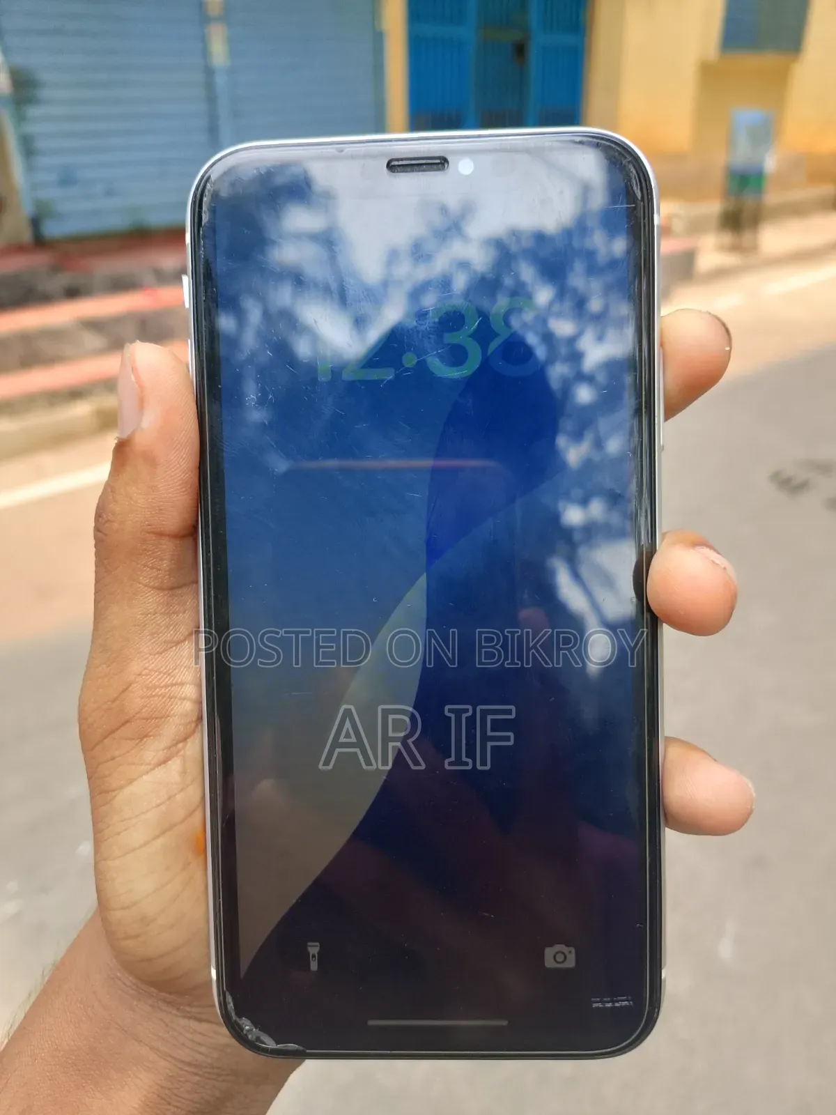 অ্যাপল আইফোন এক্সআর ৬৪ জিবি সাদা