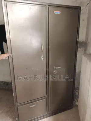 Metal Almirah