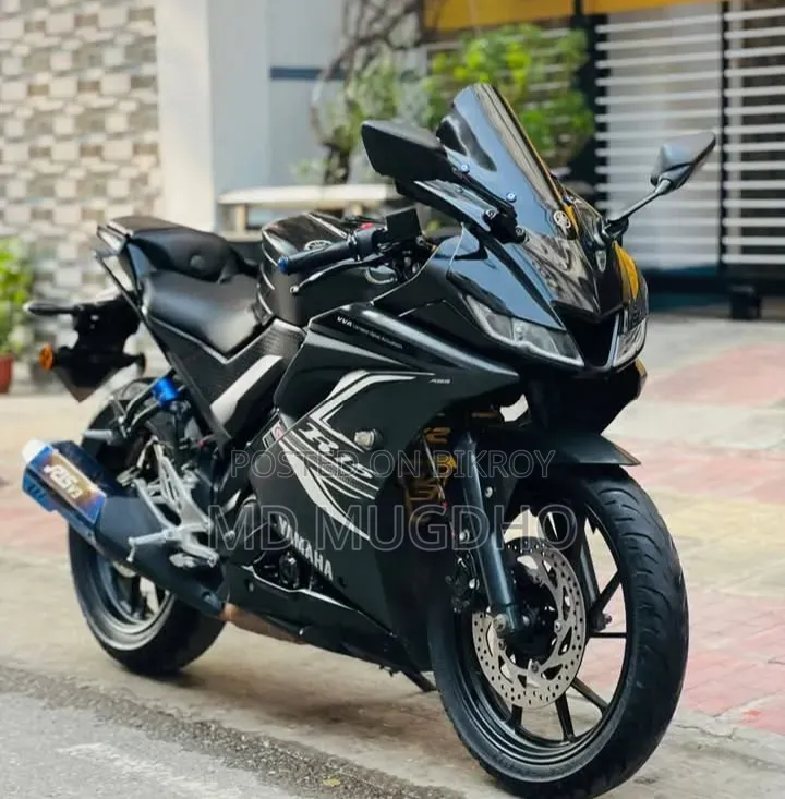 Yamaha R15 V3 2023 Black