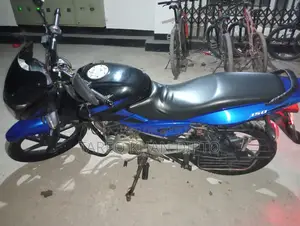 বাজাজ পালসার ১৫০ ২০১৭ ব্লু