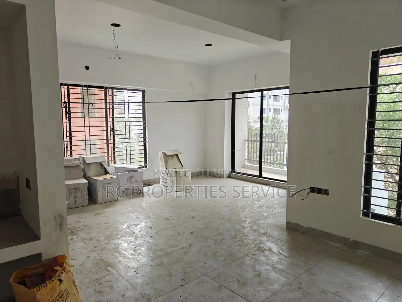 উত্তরায় ২১৫০ বর্গফুটের অ্যাপার্টমেন্ট অফিস ভাড়া হবে