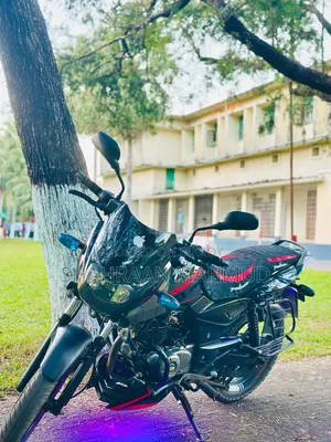 বাজাজ পালসার ১৫০ ২০১৮ কালো