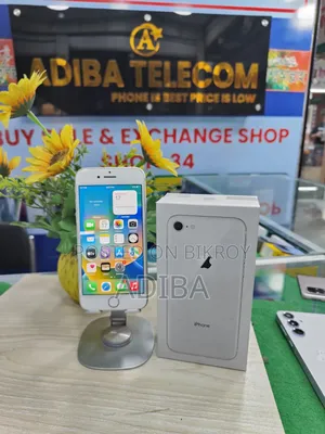 Apple iPhone 8 64 GB White