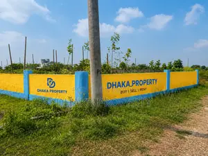 30ft Road 3 Katha Park East at Sector-9
