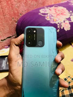 Tecno Spark 8C 64 GB Green