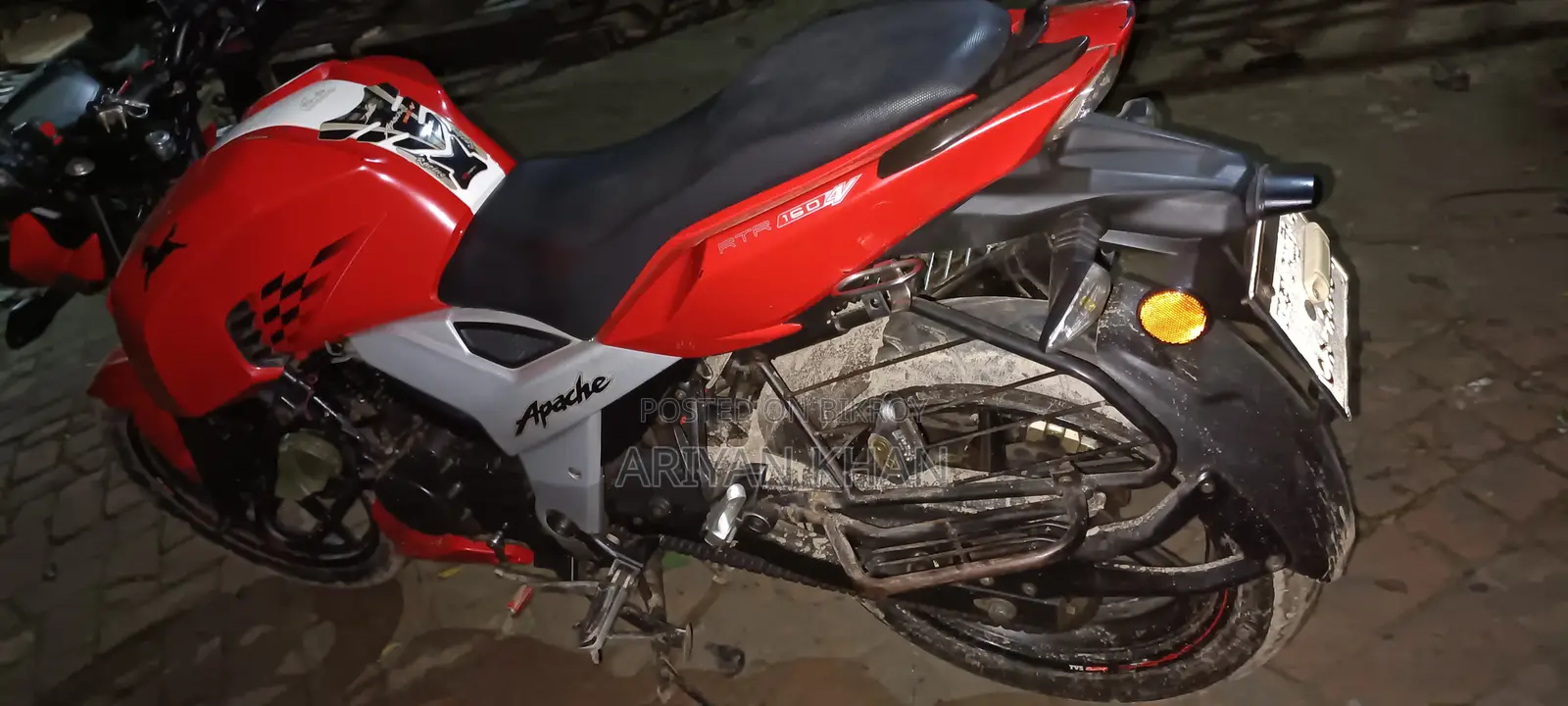TVS Apache 160 4V 2018 Red