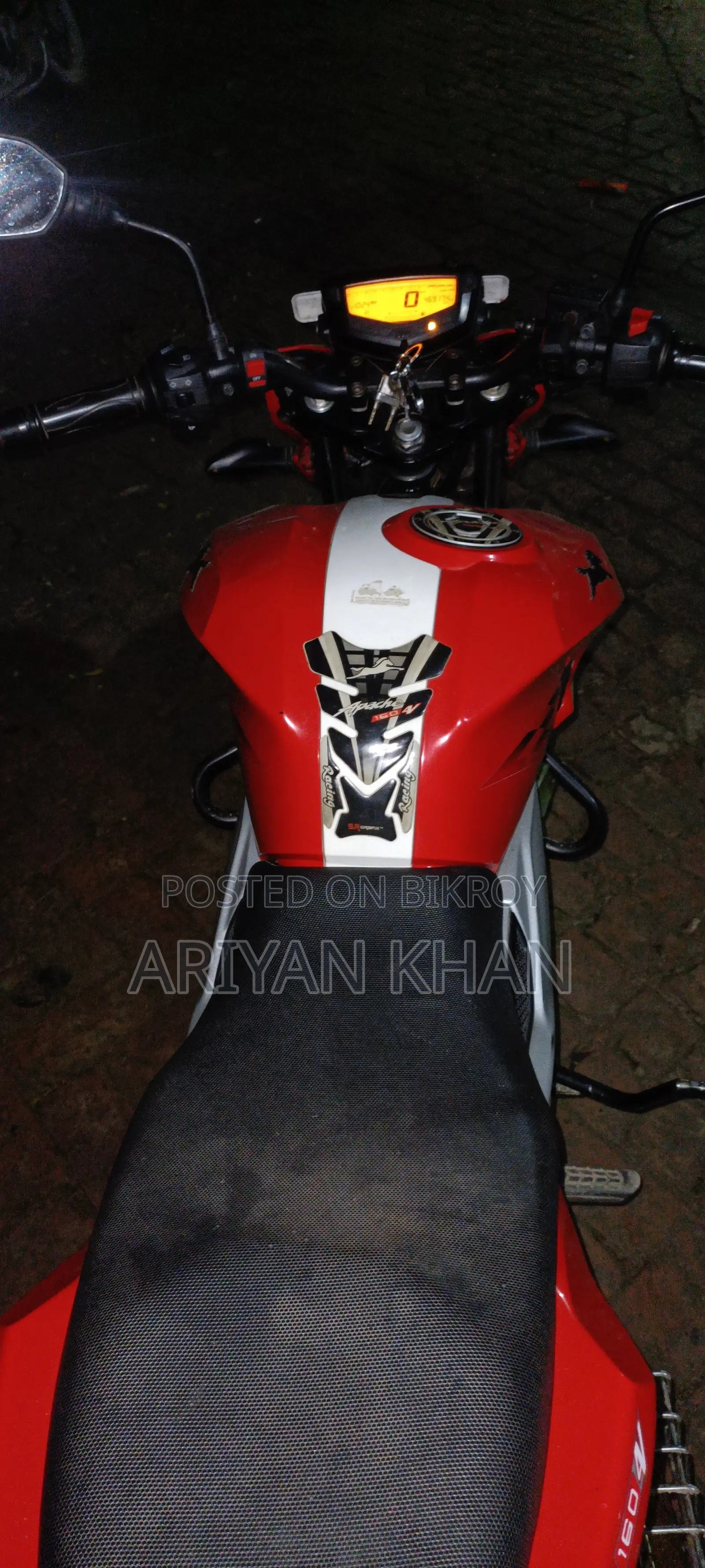 TVS Apache 160 4V 2018 Red