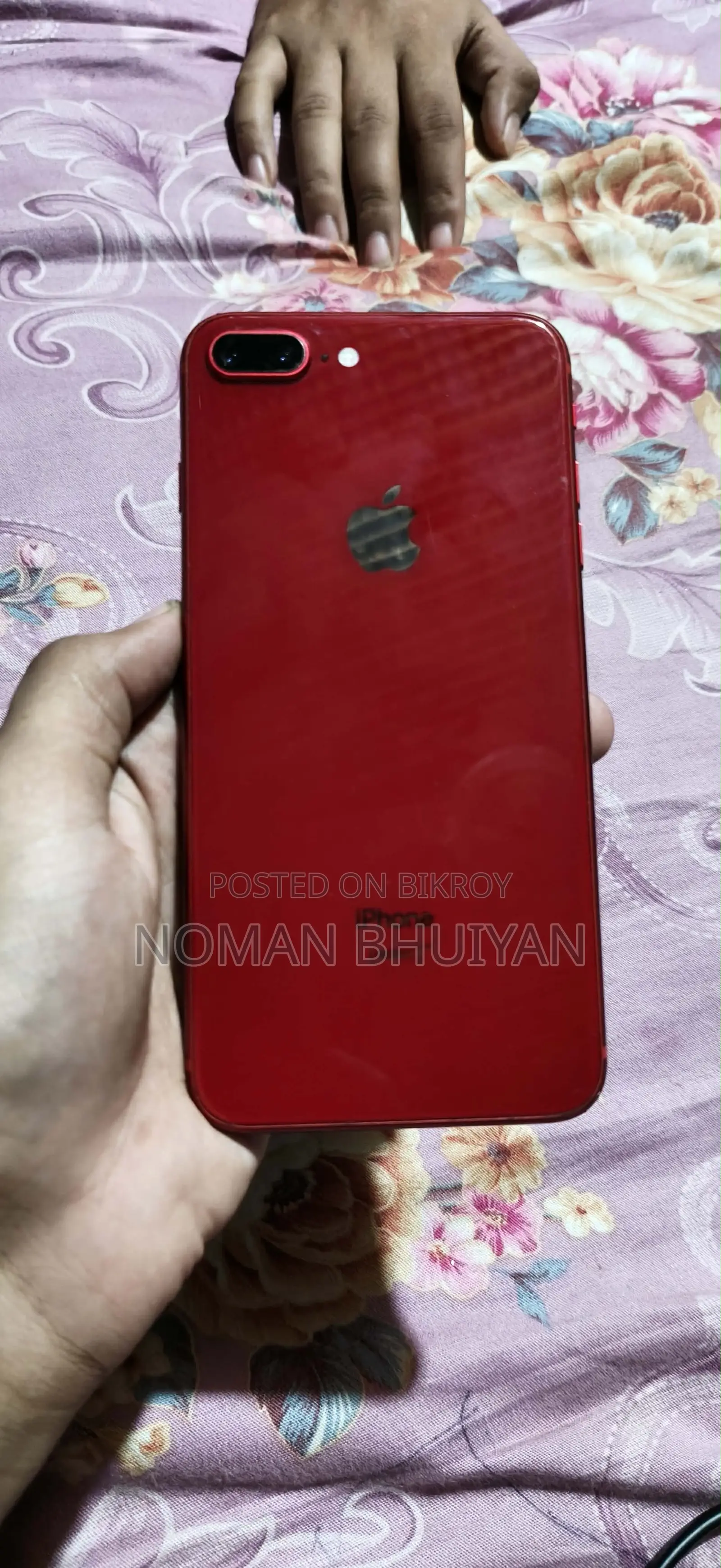 Apple iPhone 8 Plus 64 GB Red