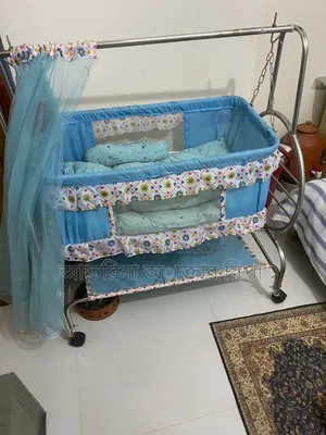 Cradle and Carrier Bag 2500 Taka, Brand New Condition
