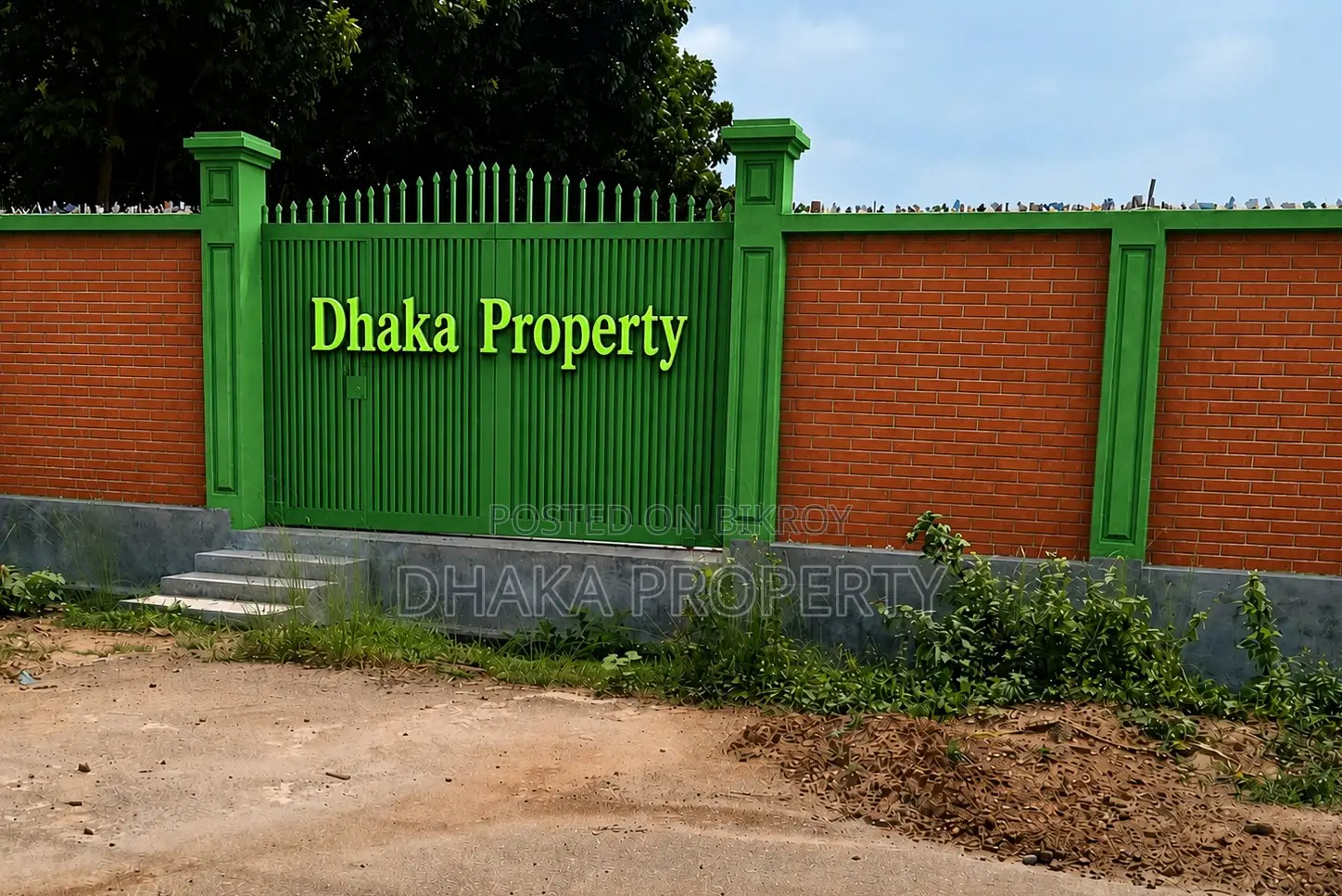 সেক্টর-১৫/জি-তে ৬০ ফুট রাস্তা ৩ কাঠা উত্তর স্টেশন দক্ষিণমুখী