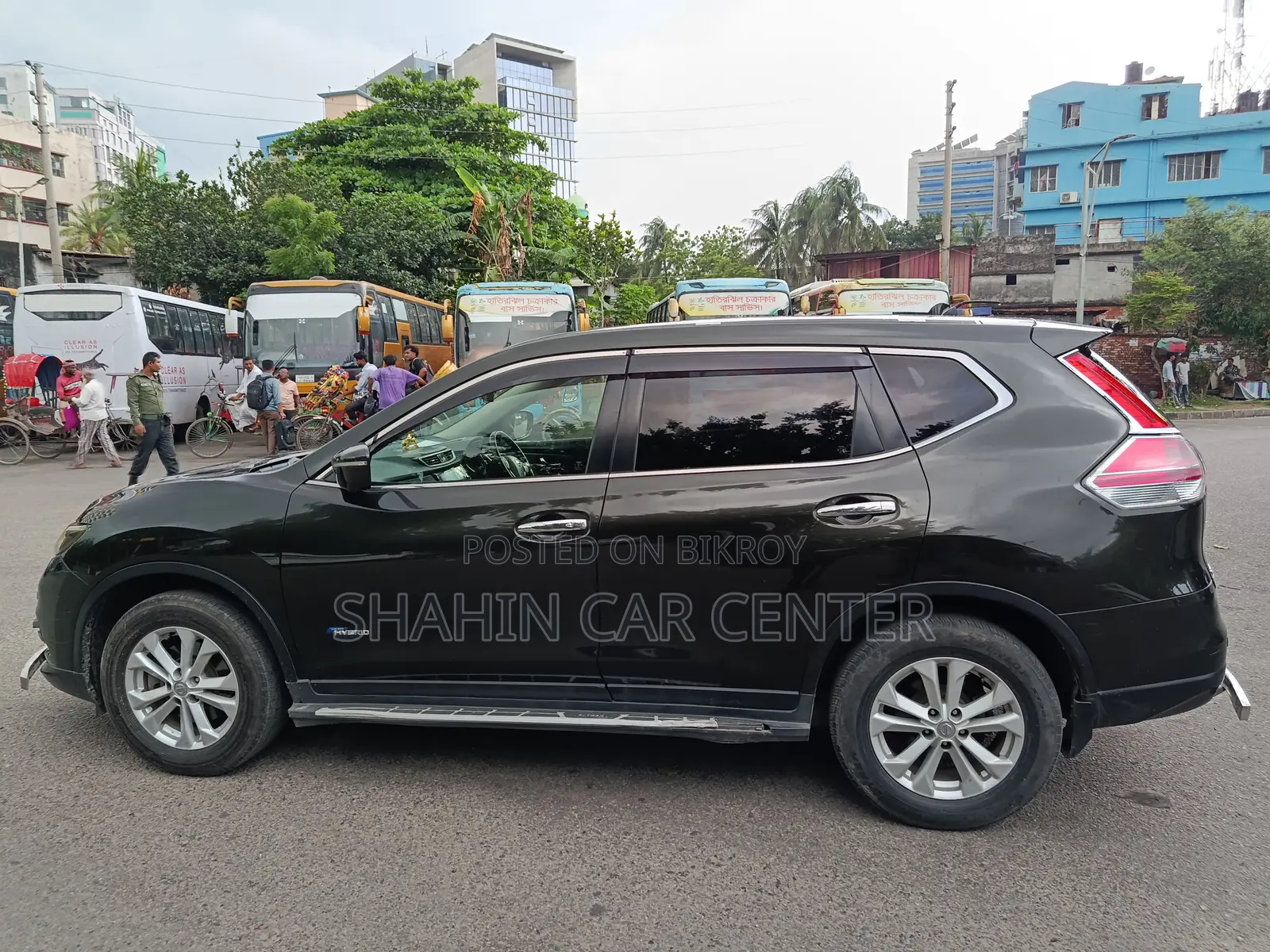 নিসান এক্স-ট্রেইল ২.০ হাইব্রিড ফ্রন্ট হুইল ড্রাইভ ২০১৬ কালো