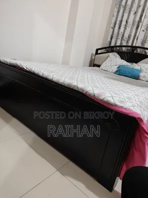Malaysian Wood Queen Size Bed