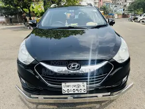 Hyundai Tucson Limited FWD ২০১০ কালো