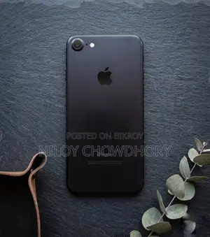 Apple iPhone 7 32 GB Black