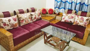 Corner Sofa With Table