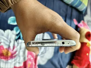 Xiaomi Pocophone F2 Pro ১২৮ জিবি সাদা
