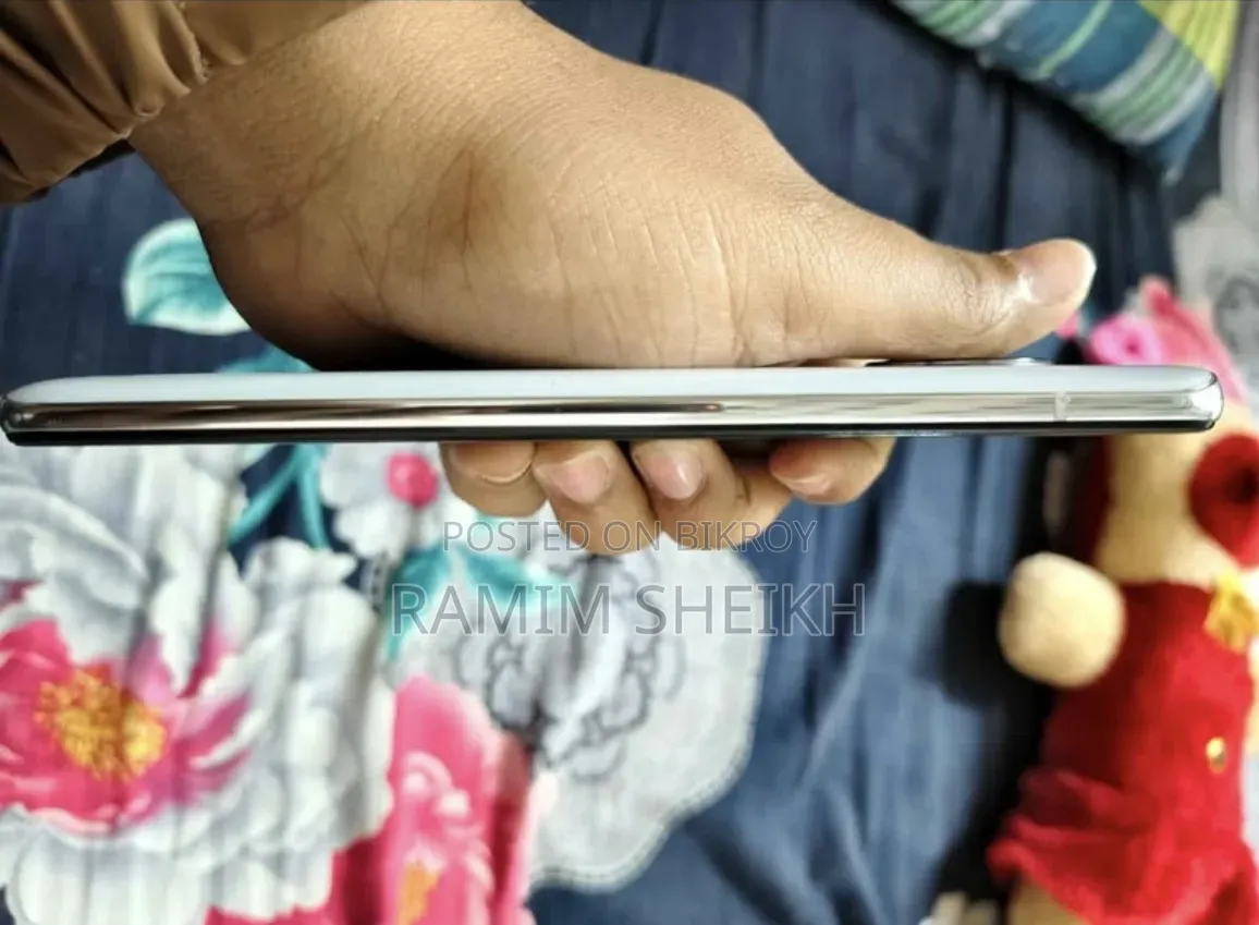 Xiaomi Pocophone F2 Pro ১২৮ জিবি সাদা