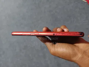 রিয়েলমি সি১২ ৩২ জিবি রেড