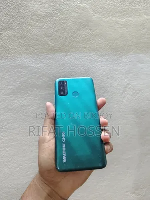 Walton 32 GB Green