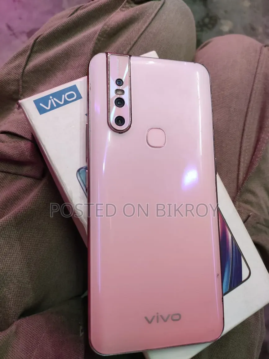 Vivo V15 128 GB