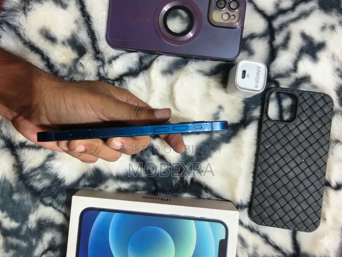 Apple iPhone 12 64 GB Blue