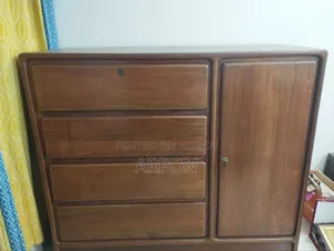 Wardrobe (Shegun)