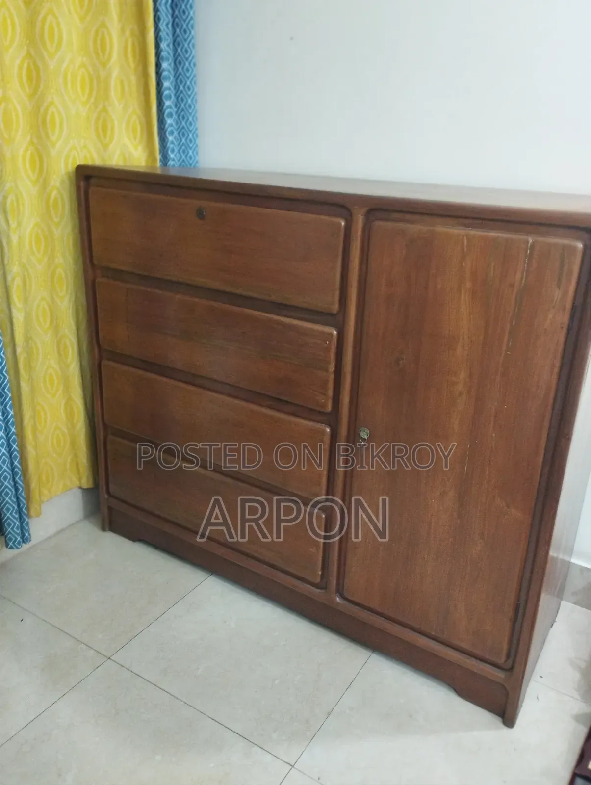 Wardrobe (Shegun)