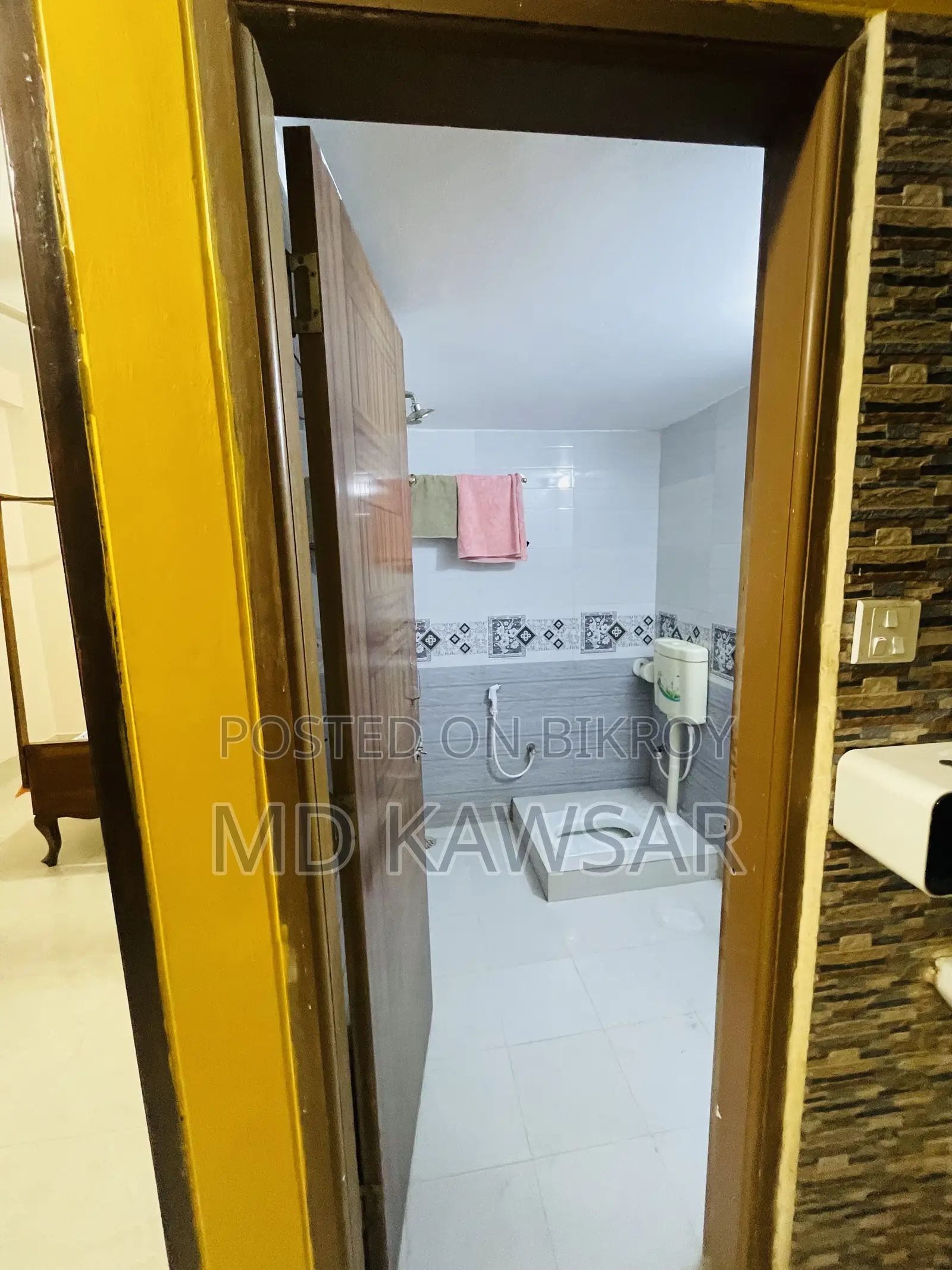 জিগাতলা, ঝিগাতলায় ৩ বেডরুমের ফার্নিশড অ্যাপার্টমেন্ট বিক্রয়ের জন্য