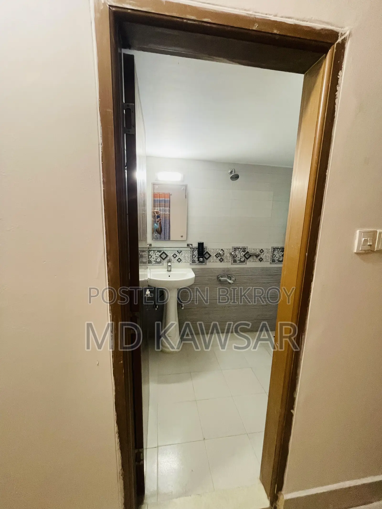 জিগাতলা, ঝিগাতলায় ৩ বেডরুমের ফার্নিশড অ্যাপার্টমেন্ট বিক্রয়ের জন্য