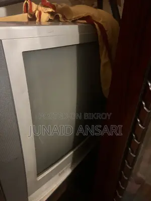 ফুটবল বিশ্বকাপ উপলক্ষে CRT টিভি বিক্রয় সাথে টেবিল