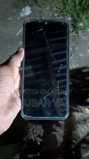রিয়েলমি সি২১ওয়াই ৩২ জিবি ব্ল্যাক