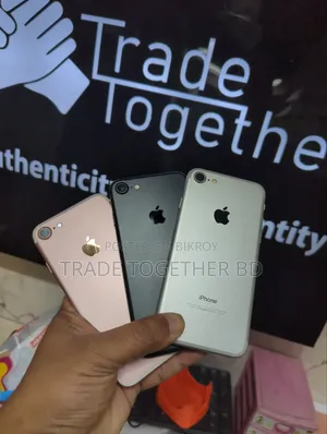 Apple iPhone 7 32 GB Black
