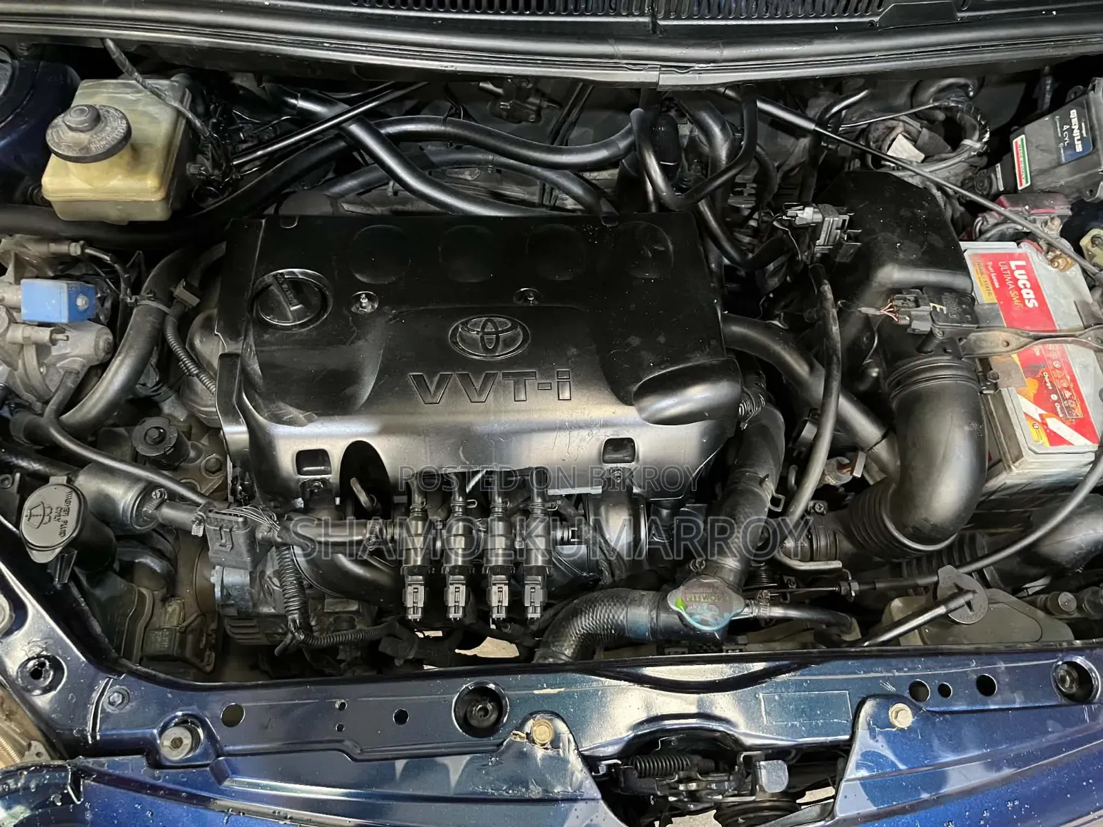 Toyota IST 2004
