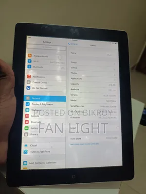 Apple iPad 3 Wi-Fi + Cellular 32 GB White