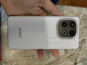 আইকিউওও জেড১০ ২৫৬ জিবি হোয়াইট