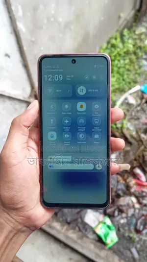 নতুন Vivo Y21d ১২৮ জিবি লাল