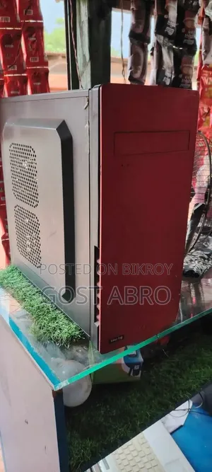 Desktop Computer Gigabyte GB-BXi5-4570R 8GB Intel Core I5 SSHD+SSD 1T