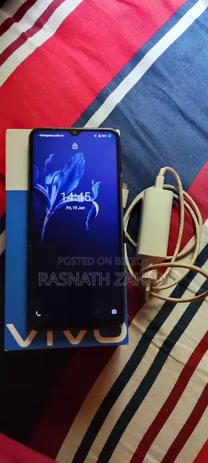 Vivo Y12s 128 GB Blue