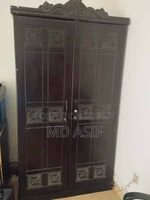 আলমারি বিক্রির জন্য