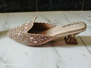 36 Size Pumpy Shoes