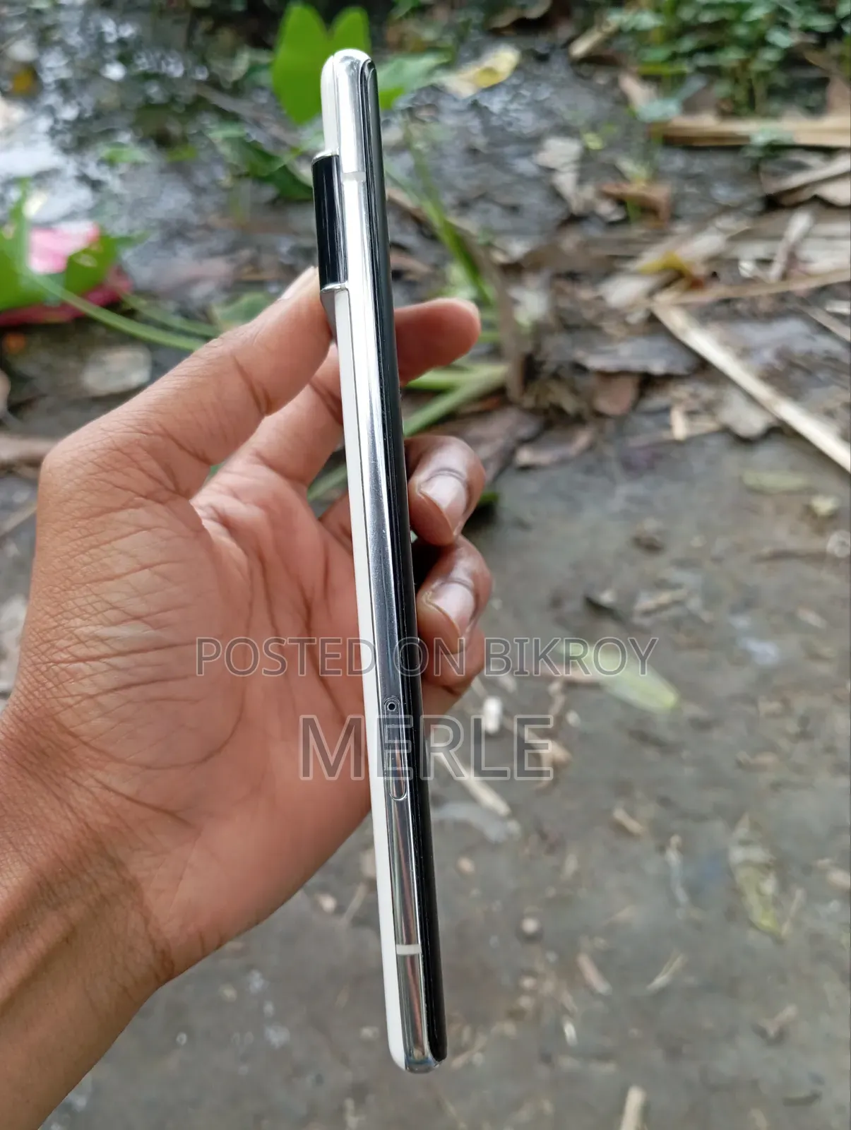 গুগল পিক্সেল ৬ প্রো ১২৮ জিবি হোয়াইট