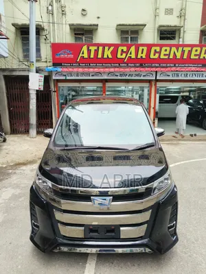 Toyota Noah 2021 Black