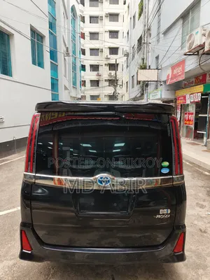 Toyota Noah 2021 Black